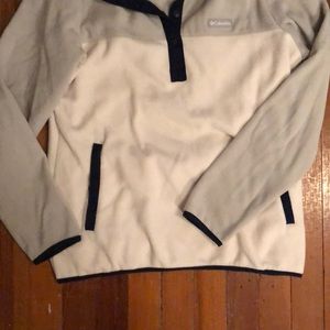 Columbia Tops - Half bottom up Columbia sweatshirt Columbia Tops - Half bottom up Columbia sweatshirt